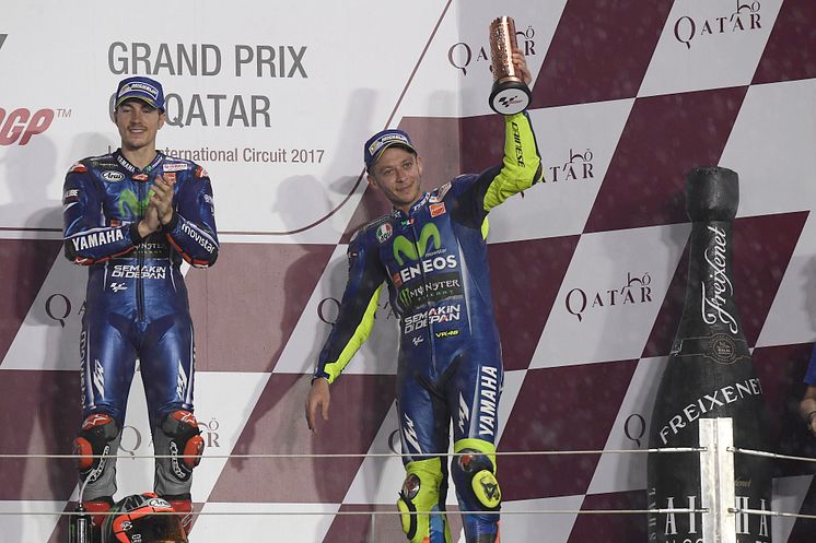 04_2017_MotoGP_Rd01_Qatar-バレンティーノ・ロッシ選手とマーベリック・ビニャーレス選手