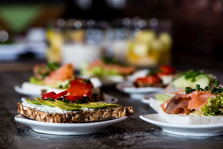 Frühstück mit frischen, regionalen Produkten