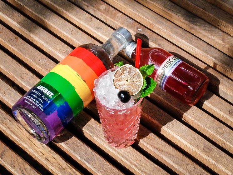 Absolut Rescued Lycklig med Absolut Rainbow