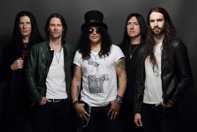 Slash ft Myles Kennedy and the Conspirators