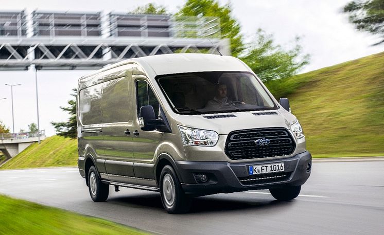 Nya Ford Transit 