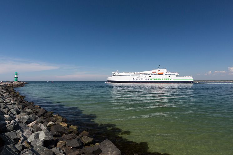 M/F Berlin i Warnemünde