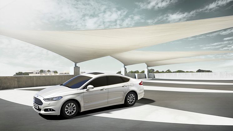 Nye Ford Mondeo i hybrid-versjon