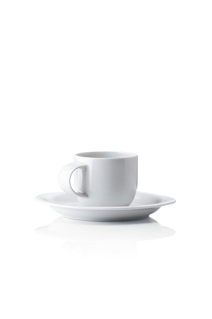 R_Suomi_White_Espresso_Mocca_cup_and_saucer