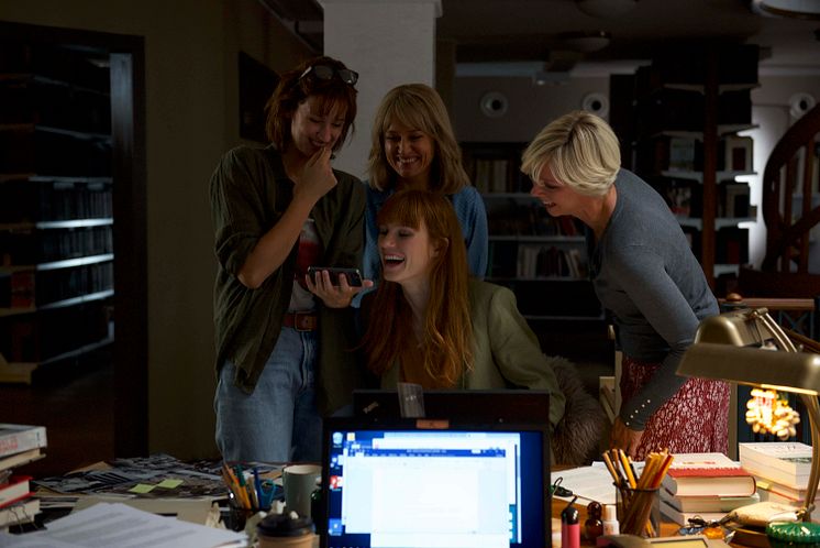 UNDTAGELSEN, Danica Curcic, Sidse Babett Knudsen, Amanda Collin og Lene Maria Christensen på settet