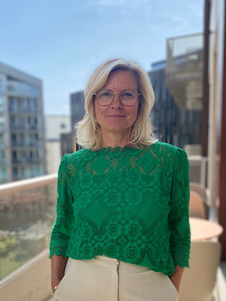 Helena Lustig231012