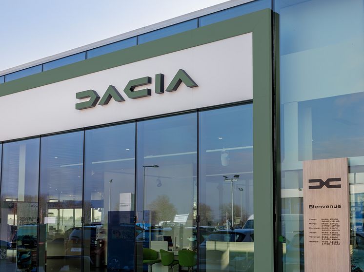 2022_-_New_visual_identity_of_Dacia_network