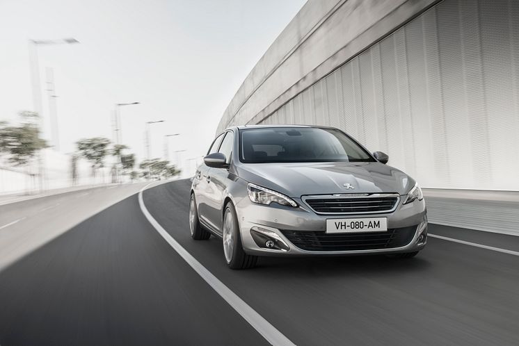 Nya Peugeot 308 - en elegant och modern sedan