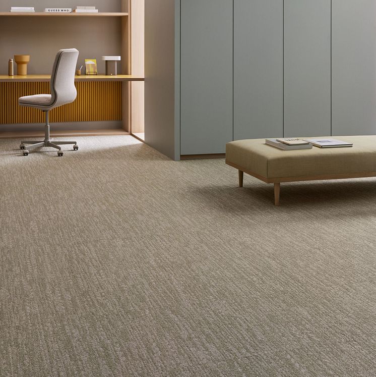 Medium-Tessera Twine 5008 khaki knot large.jpg