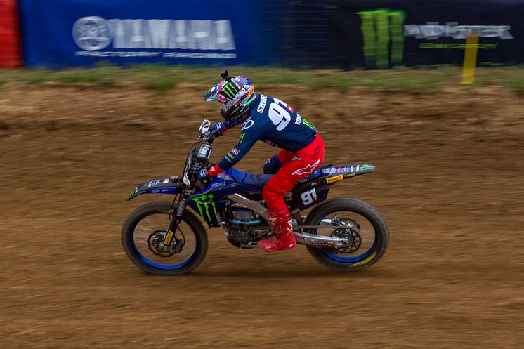 2022050901_004xx_MXGP_Rd7_シーワー選手_4000