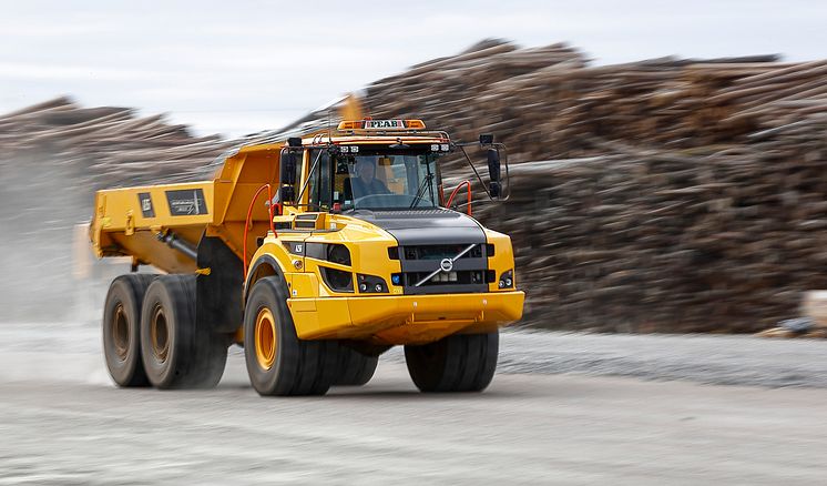 Volvo A25G hos Skultorps Åkeri & Grus AB