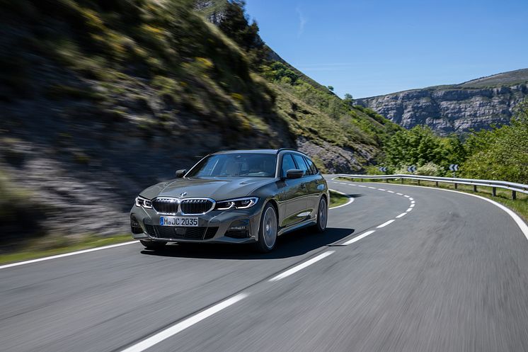 The new BMW 3 Series Touring - Model M Sport