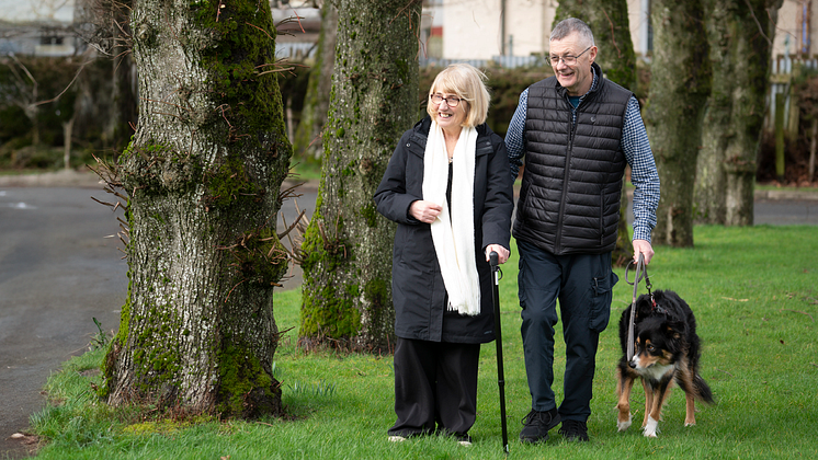 Mrs & Mrs Murphy & dog outdoors_X.png