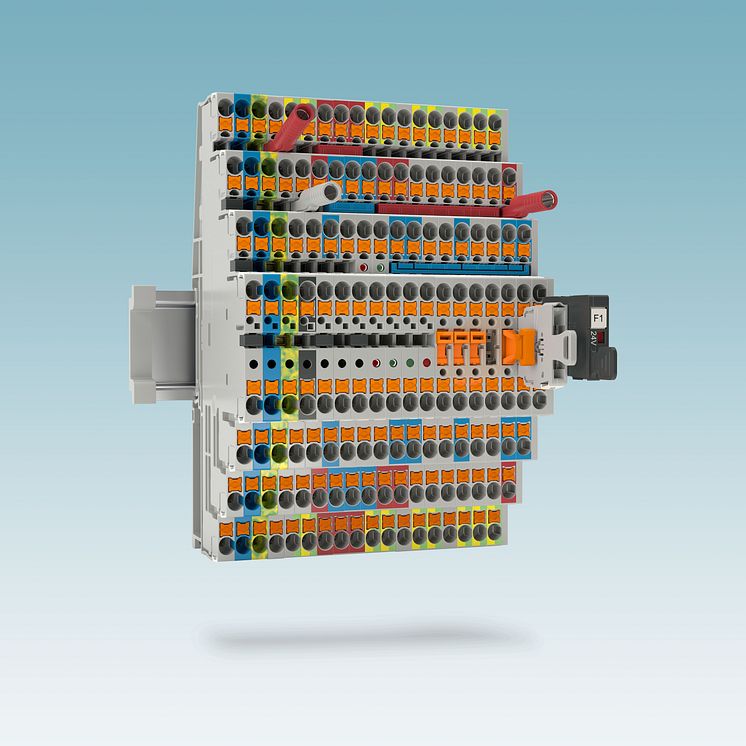 Multi-level terminal blocks with Push-in connection for space-saving wiring on multiple levels