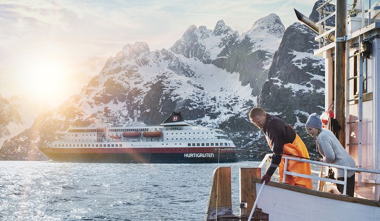 MS-Polarlys_Jens-Haugen_Hurtigruten_Crop