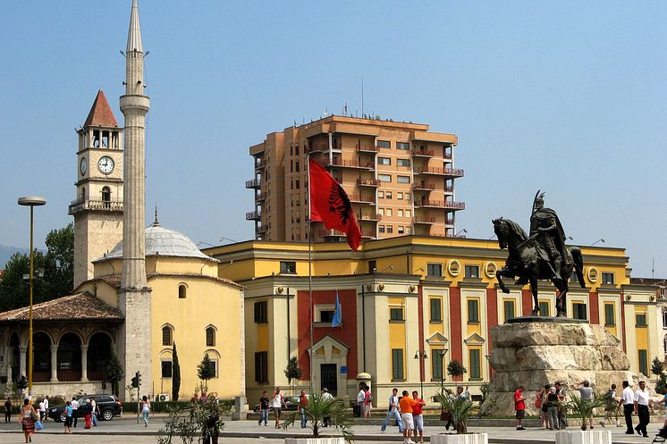 DEST_ALBANIA_TIRANA_shutterstock-permier_1007505409_Universal_Within usage period_33263