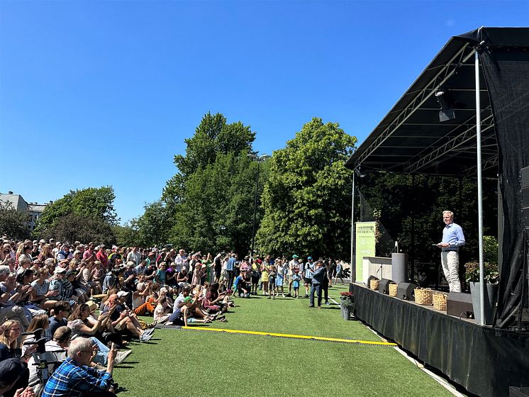 Vebjørn Torsetnes. Åpning Klosterenga park