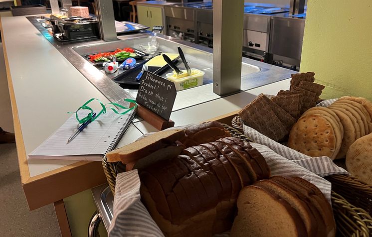 Frukostbuffe Färsingaskolan Sjöbo.jpg