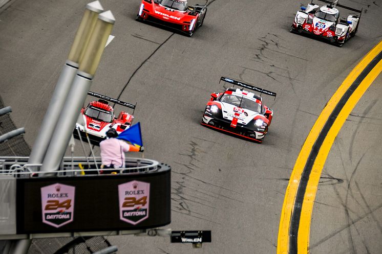 2023 01 jan magnussen imsa daytona24 89