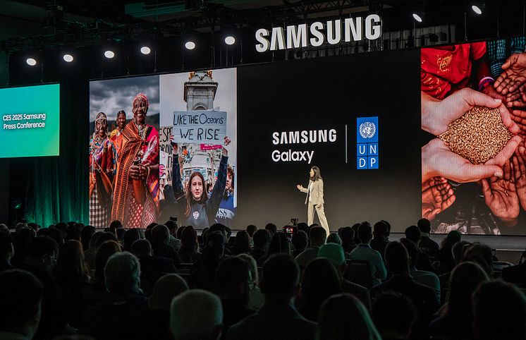Samsung-Technology-CES-2025-Press-Conference-AI-for-All-Vision_dl9.jpg