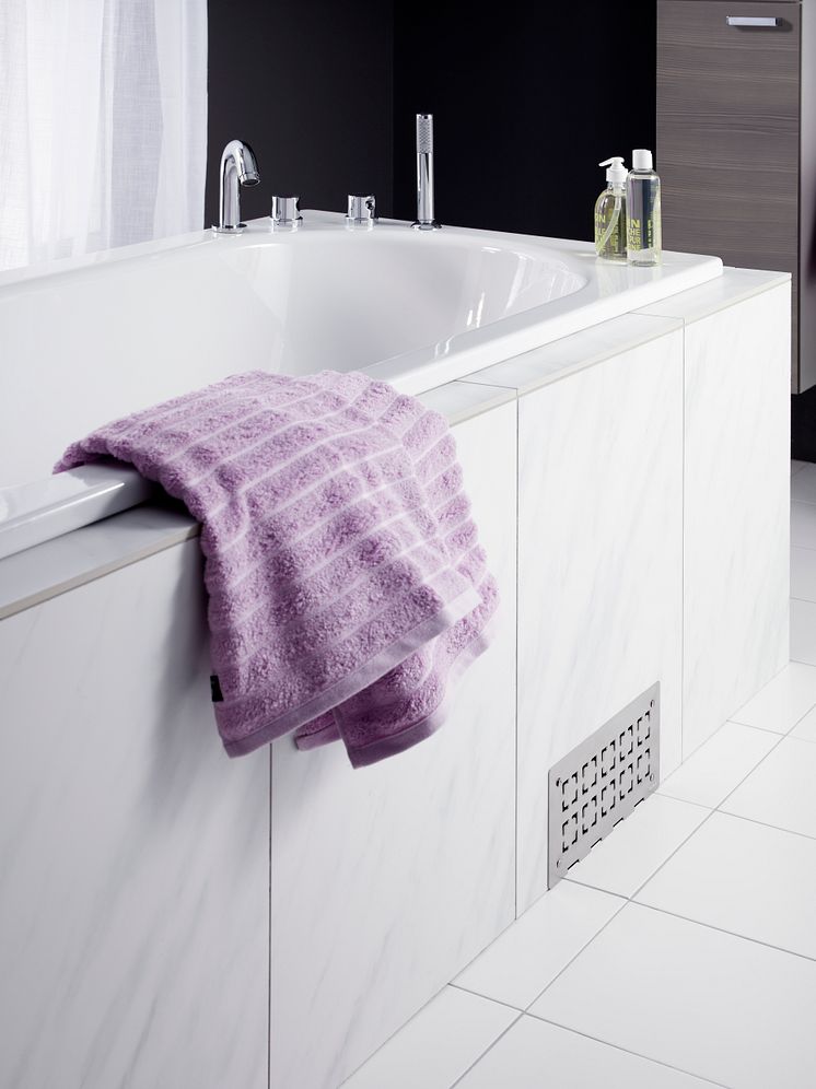 Inbyggda badkar – både snyggt och praktiskt