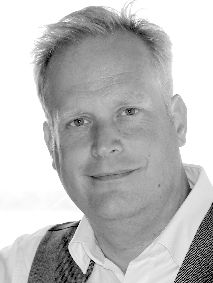 Stellan_visitkort_bildmall.jpg