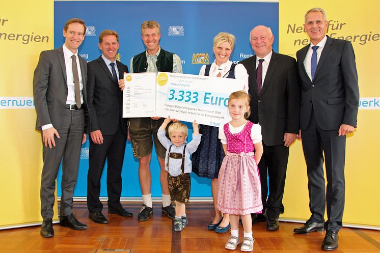 Preisträger Bürgerenergiepreis_Familie Sporrer