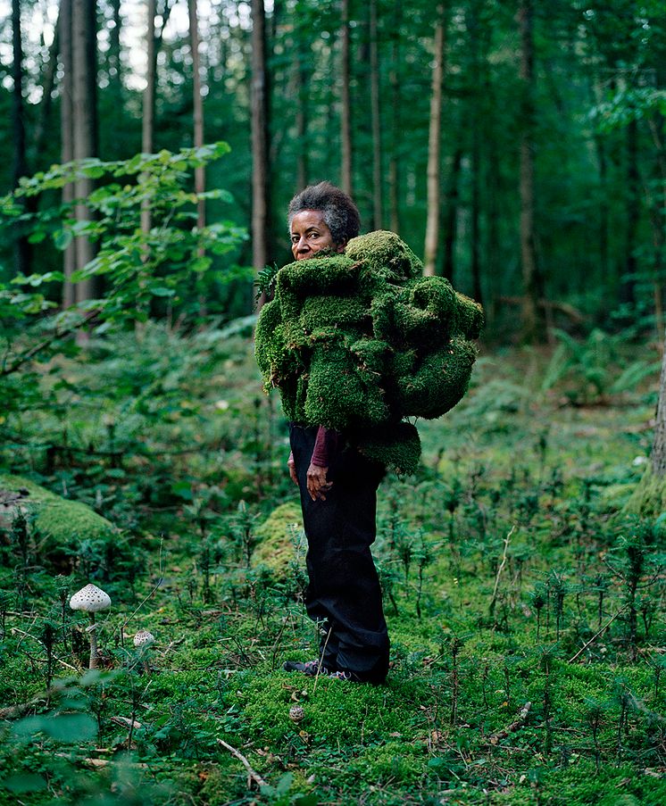 Karoline Hjorth & Riitta Ikonen Eyes as Big as Plates # Karin (2019)