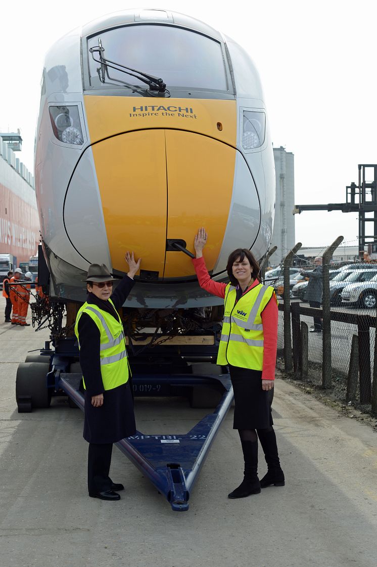 Rail Minister Claire Perry MP welcomes arrival of first Hitachi pre-series Class 800 train for Intercity Express Programme