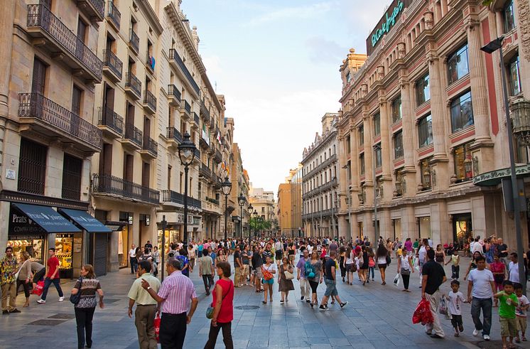 Barcelona_Calle_Gente_UE_129224912_20210111094938_12670_20220913114111