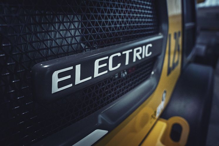 Utsläppsfritt i Bayern med Volvo L25 Electric - grill