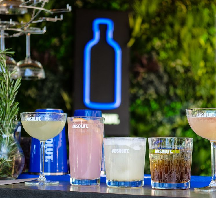 Clarion Hotel SIgn - Rooftop Garden Bar - Cocktails