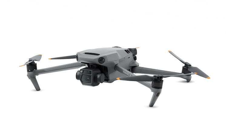 DJI Mavic 3 03