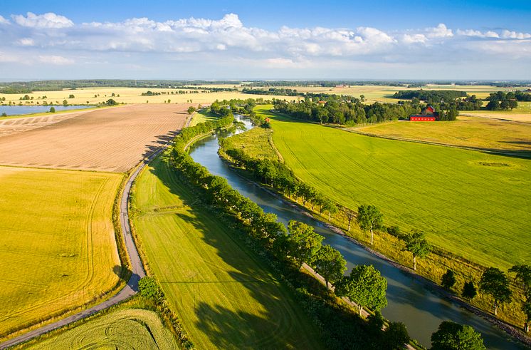 Götakanal_trädalle_Sahlin_flygfoto_vår_full_HD