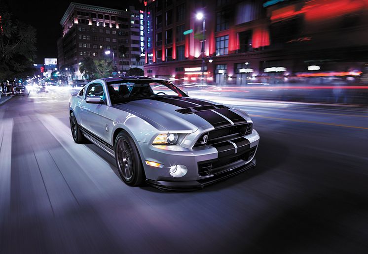 2014-Gen5-FordMustangShelbyGT500.jpg