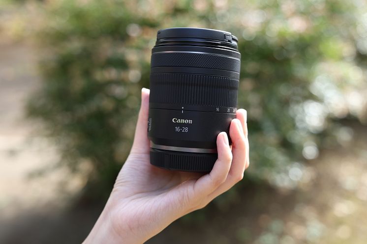 RF 16-28mm F2.8 IS STM_IMG_7200_Lifestyle.JPG