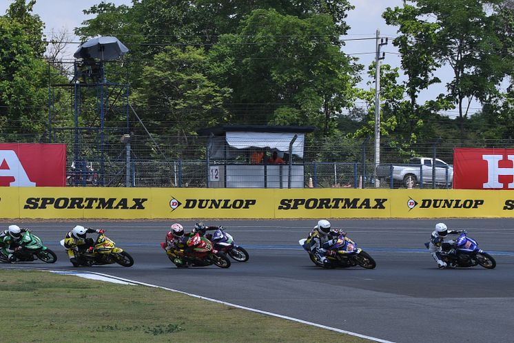 16_2017_Arrc_Rd2_Thailand_UB150-UB150 レース1