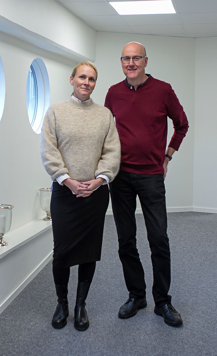 Åsa von Berens och Lars Sonde stående Foto Mai Engström.jpg