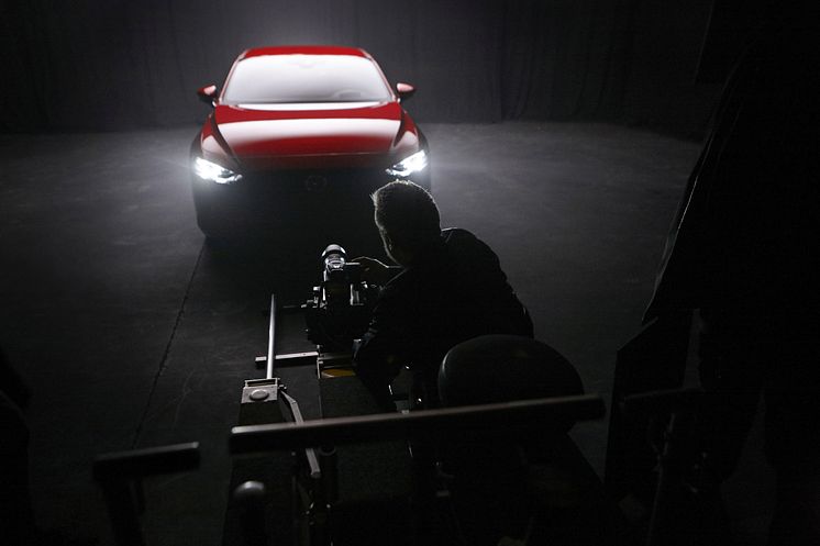 Rankin_Mazda3_BTS_London_shoot (4)