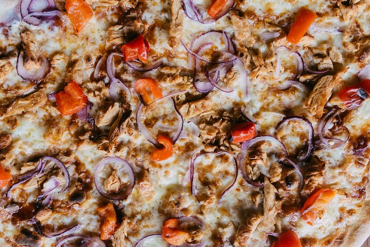 LO_pizza_bbq_chicken_veg