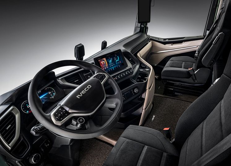 IVECO S-Way MY24 - interior