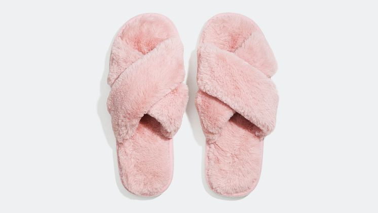 Slippers - 199 kr