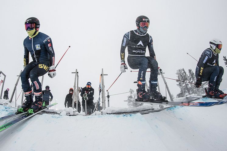 Start herrar Skicross Idre 2023-83Foto Simon Broberg Ski Team Sweden Alpine