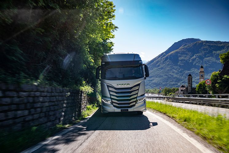 IVECO S-Way lastebil