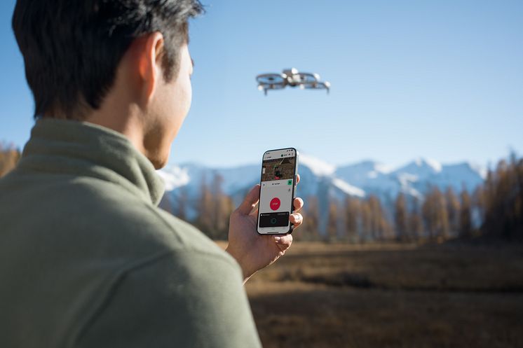 DJI FLIP_Voice Contro.jpg