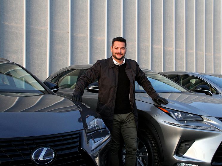 Lexus lanserer sin første elbil