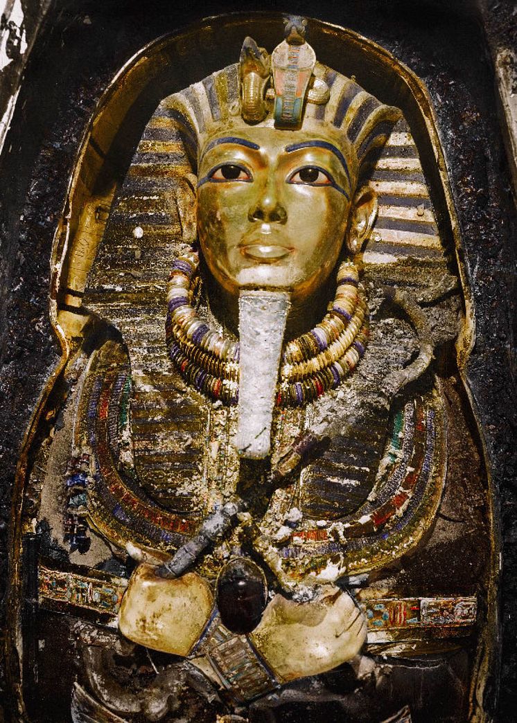 Tutankhamuns begravningsmask i original. Foto: Dynamichrome. 