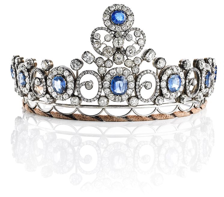 "The Russian Sapphire Tiara". Sold for: DKK 2 million