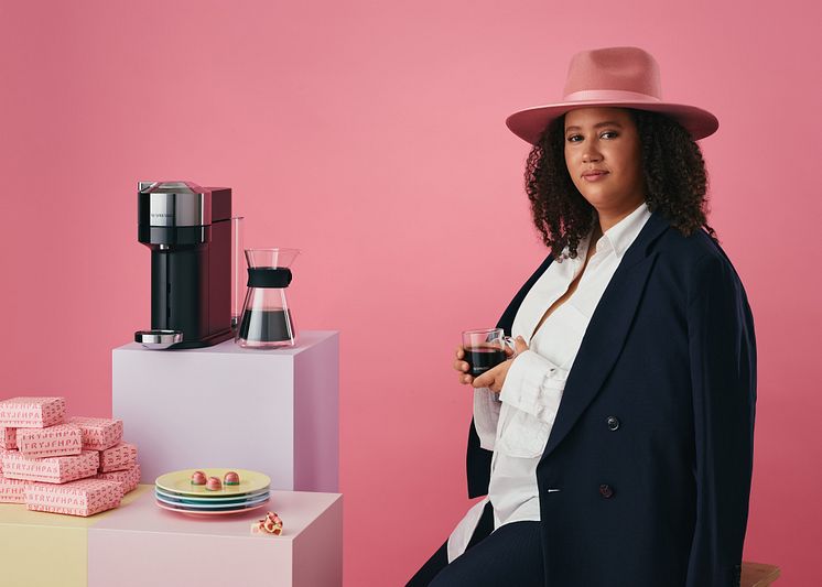 Nespresso x Joy Harris. Photo by Olof Ringmar. Sitting 50x70