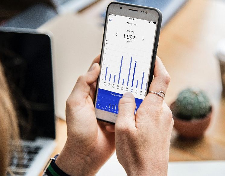 Phyns vattenanvändningsfunktion erbjuder månadsvis, daglig och timvis rapportering om ditt hems vattenanvändning.